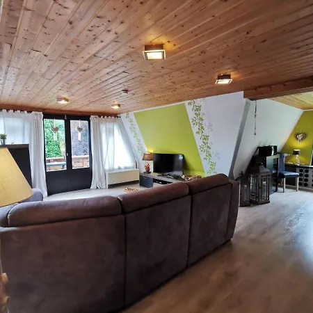 Ferienhaus-erlenwald Casa de Férias *